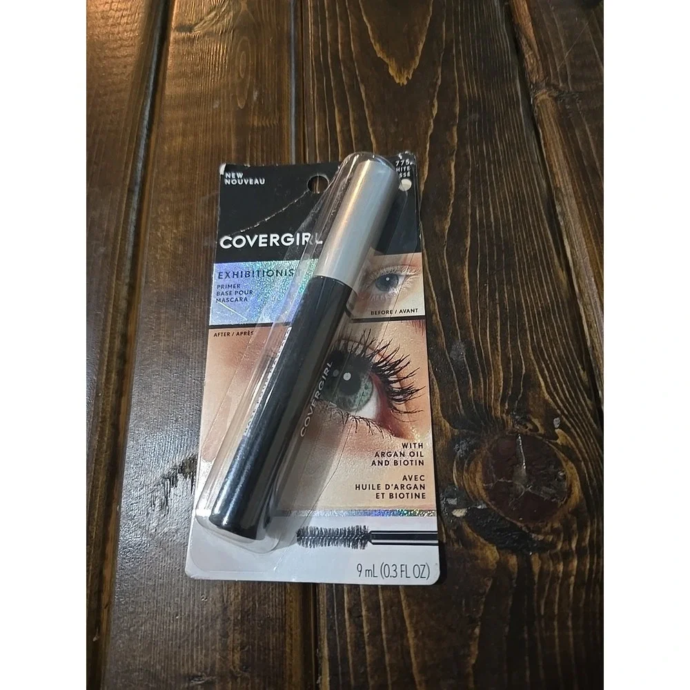 COVERGIRL-Exhibitionist-Mascara‎ Primer-Off White # 775 -New-Carded!